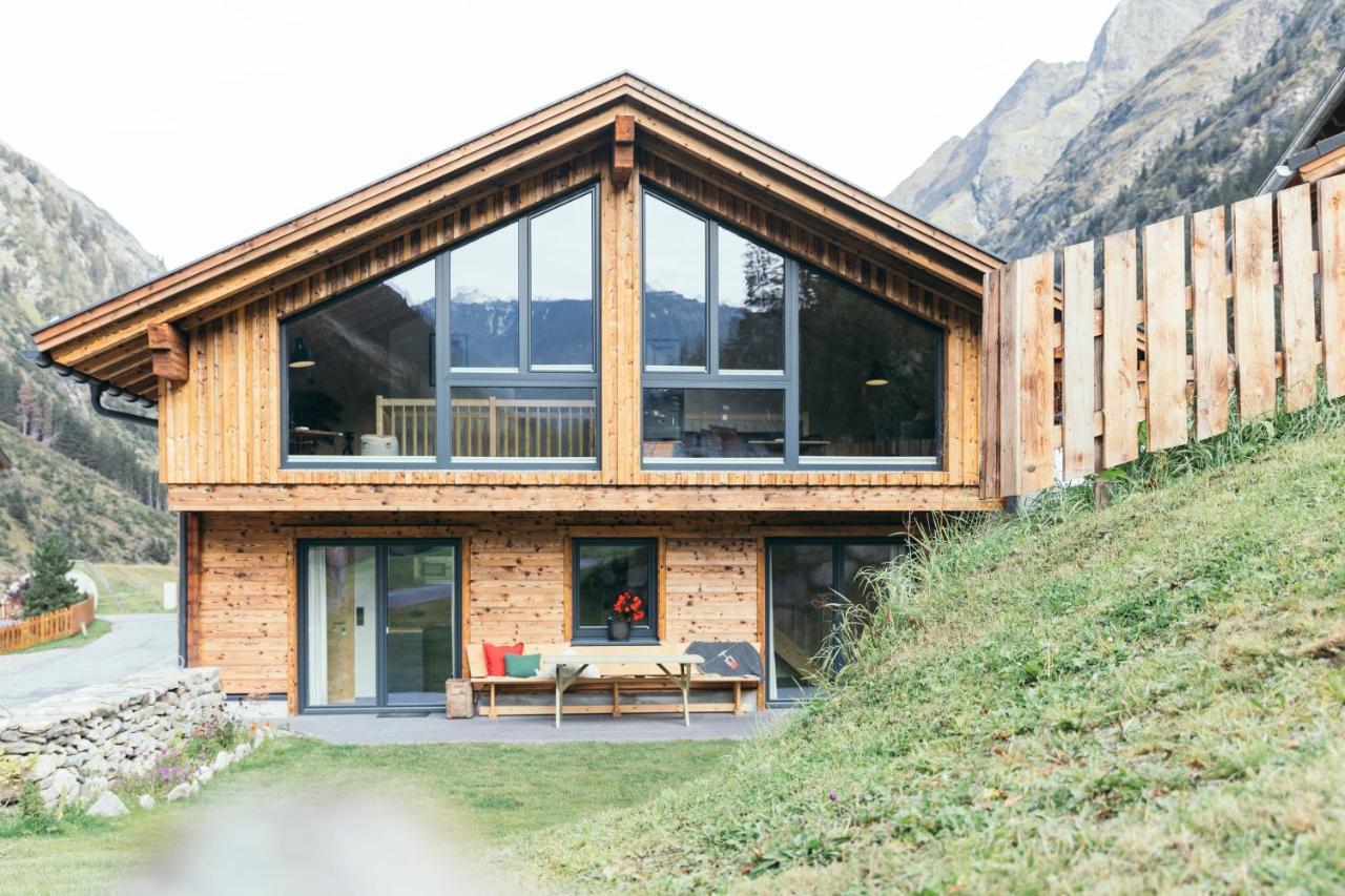 Ferienhaus Alpen Lodge und die Gams Neurur Exterior foto