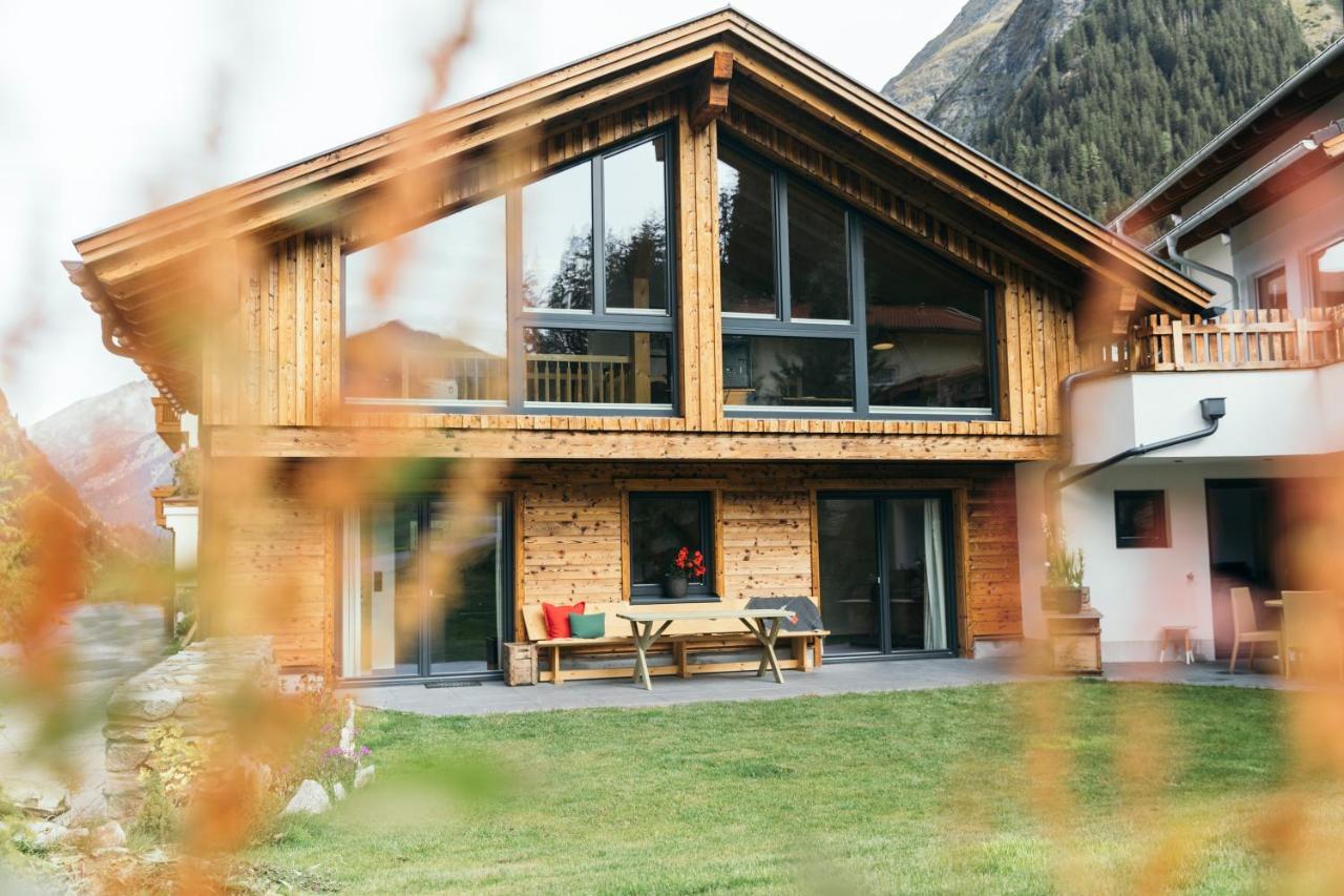 Ferienhaus Alpen Lodge und die Gams Neurur Exterior foto