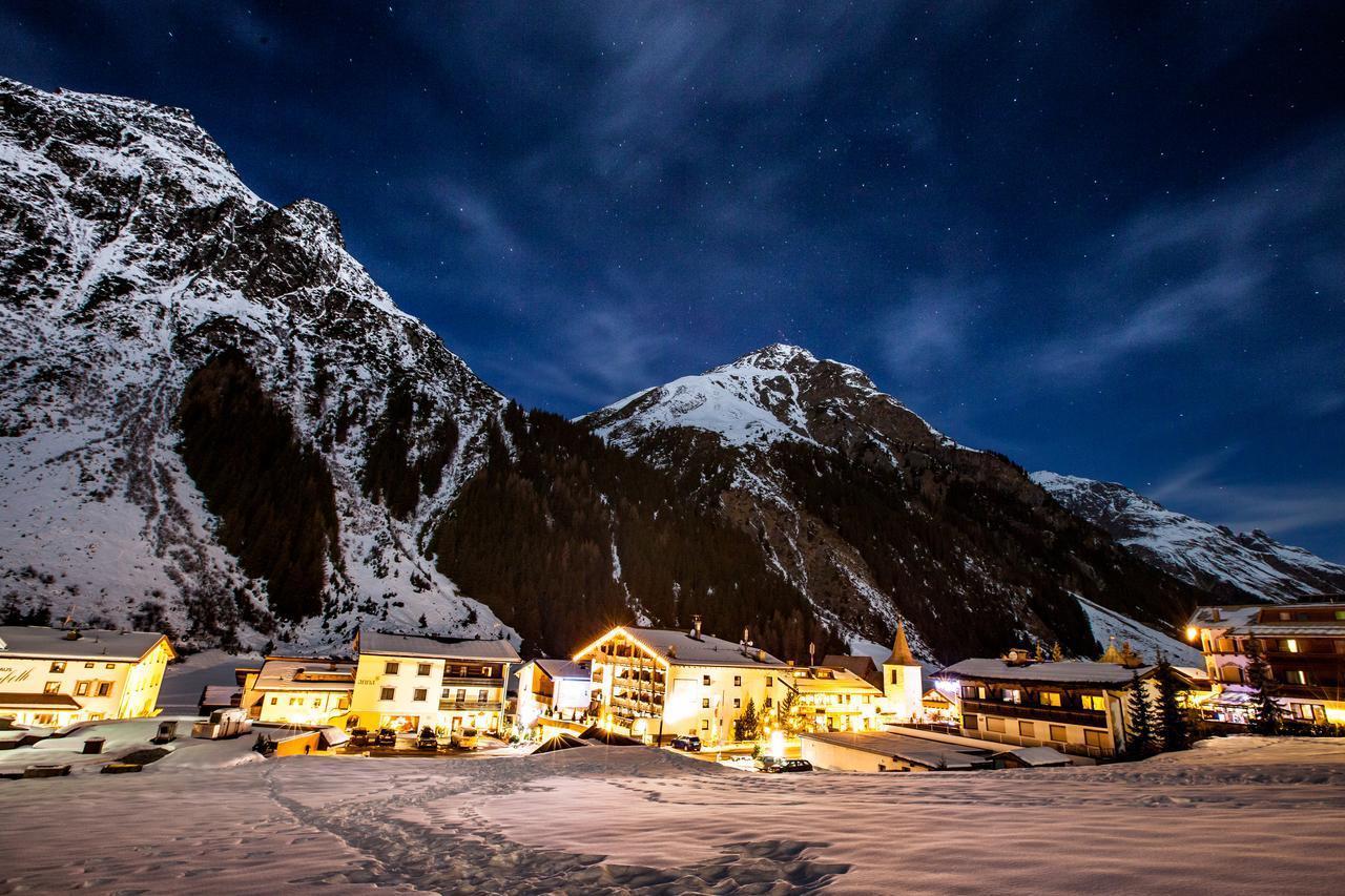 Ferienhaus Alpen Lodge und die Gams Neurur Exterior foto